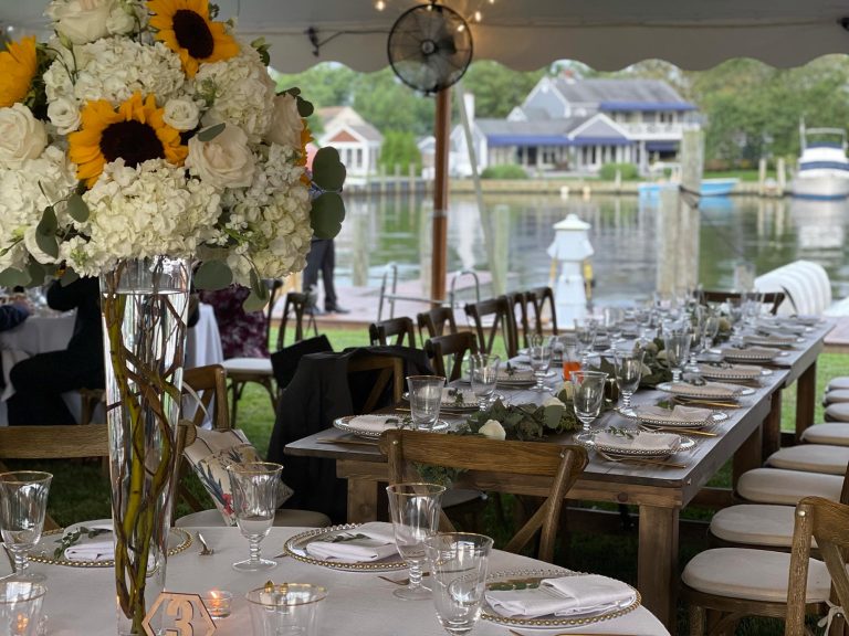 Wedding catering and decor